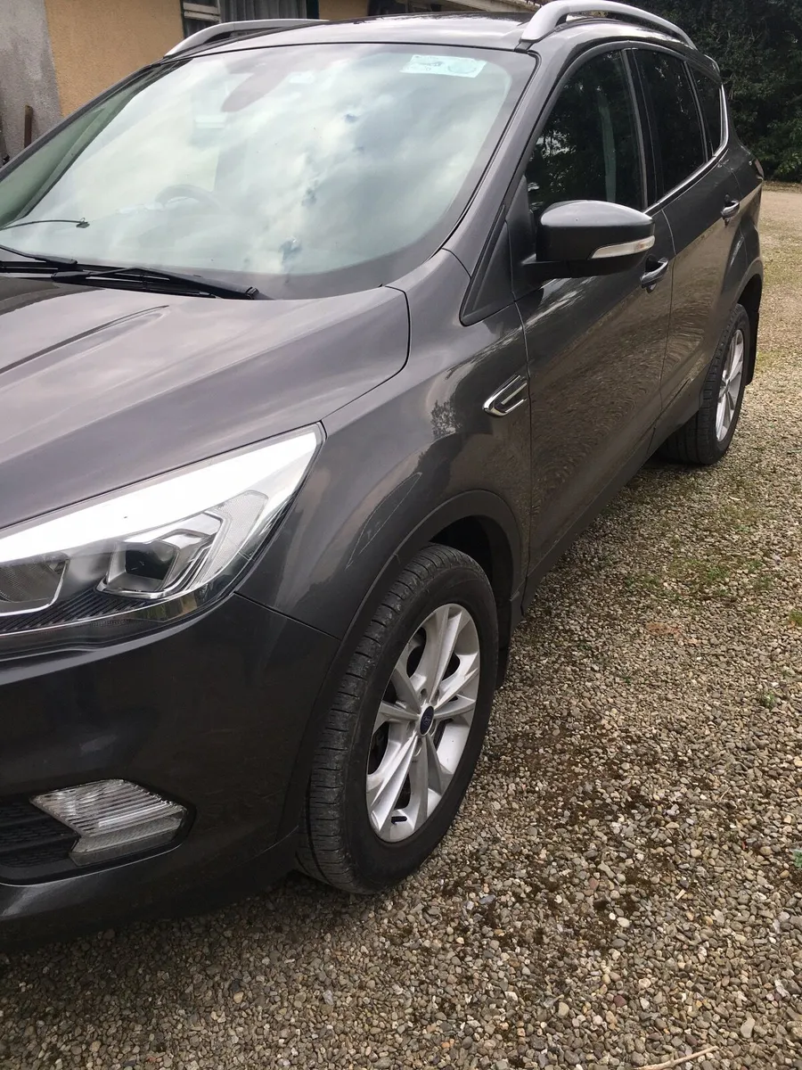 Ford Kuga 2018 - Image 2