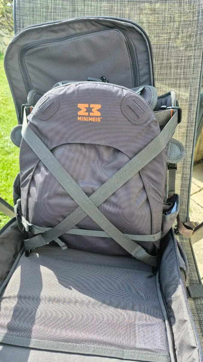 Minimeis G4 shoulder carrier with carrier bag - Image 4
