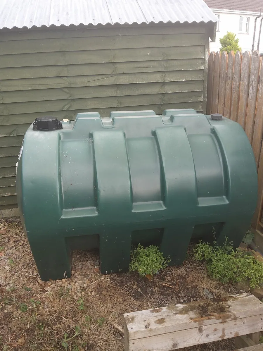 Oil Tank Home heating - Image 1