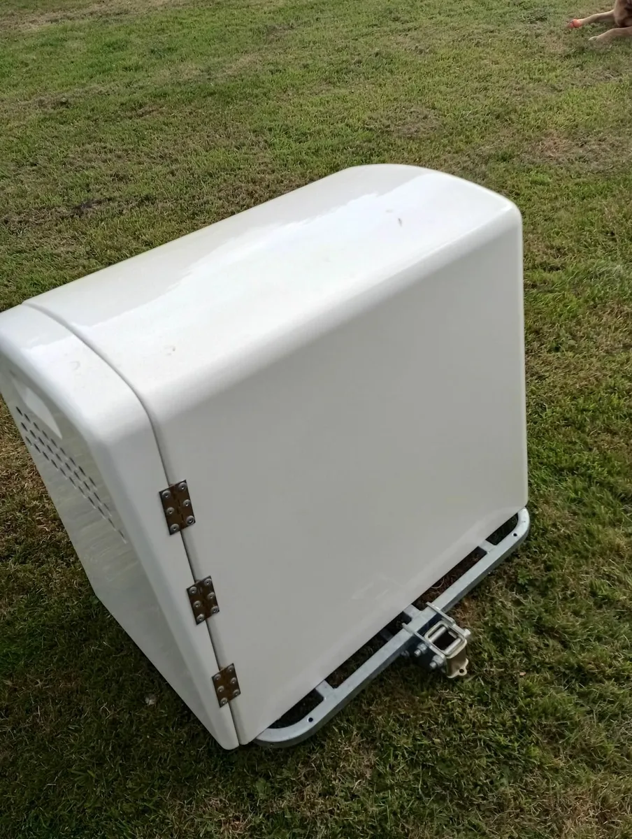 Dog Transporter Box - Image 1