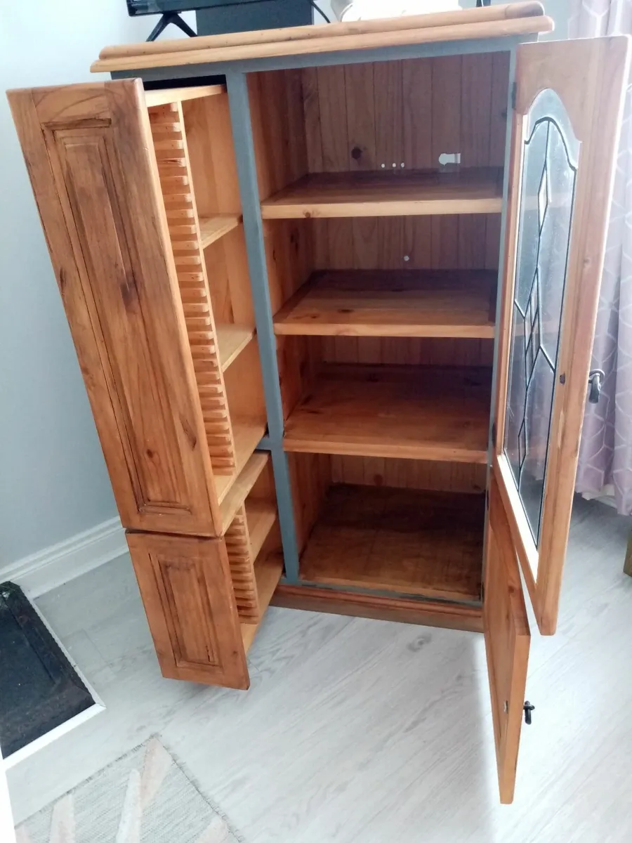 Display unit - Image 2
