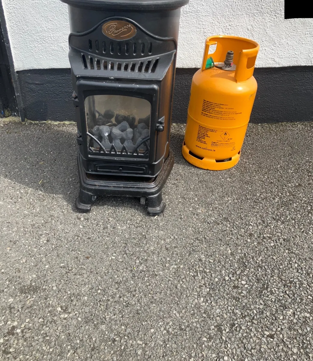 Black gas stove - Image 1
