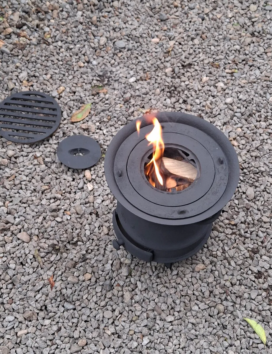 Small Stove - Image 1