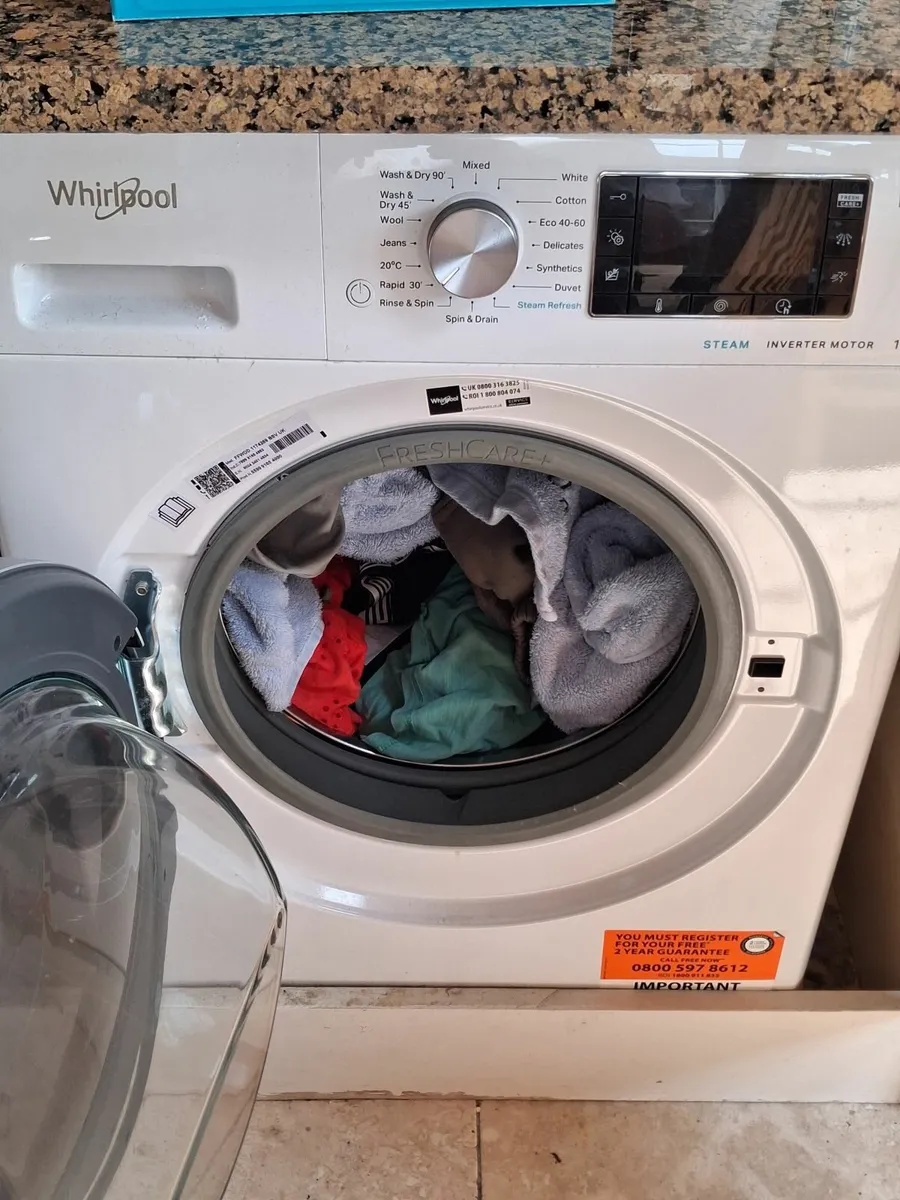 Whirlpool Washer/Dryer - Image 2