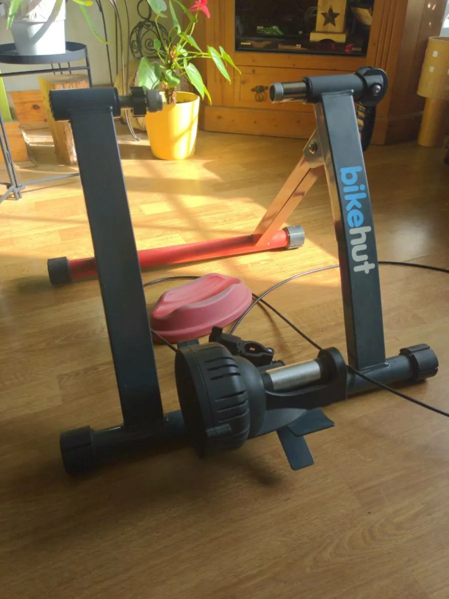 Bikehut Turbo Trainer indoor bike stand - Image 1