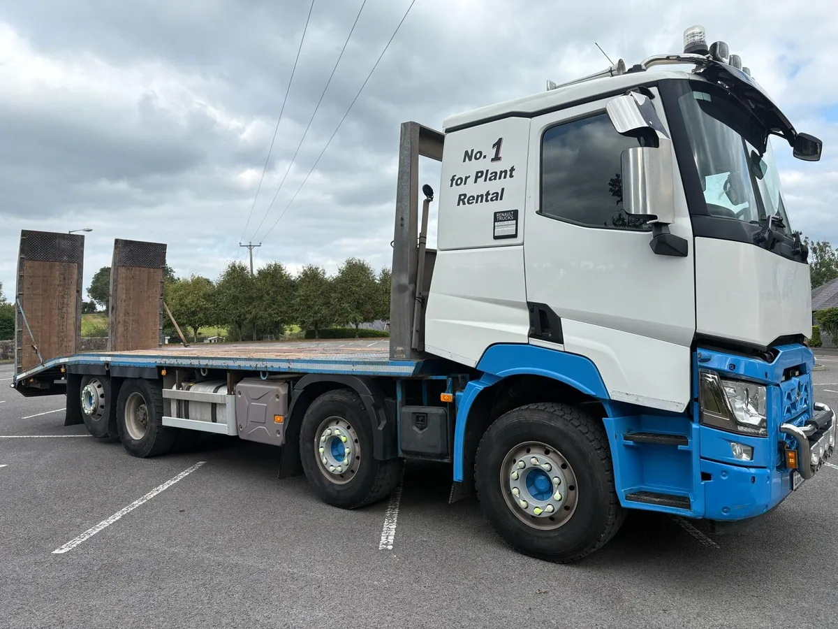 Renault c430 8x2 - Image 1
