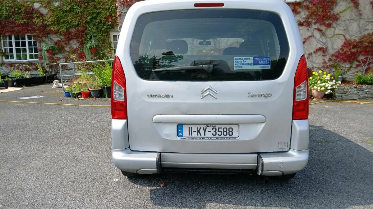 Disabled mobility van - Image 4