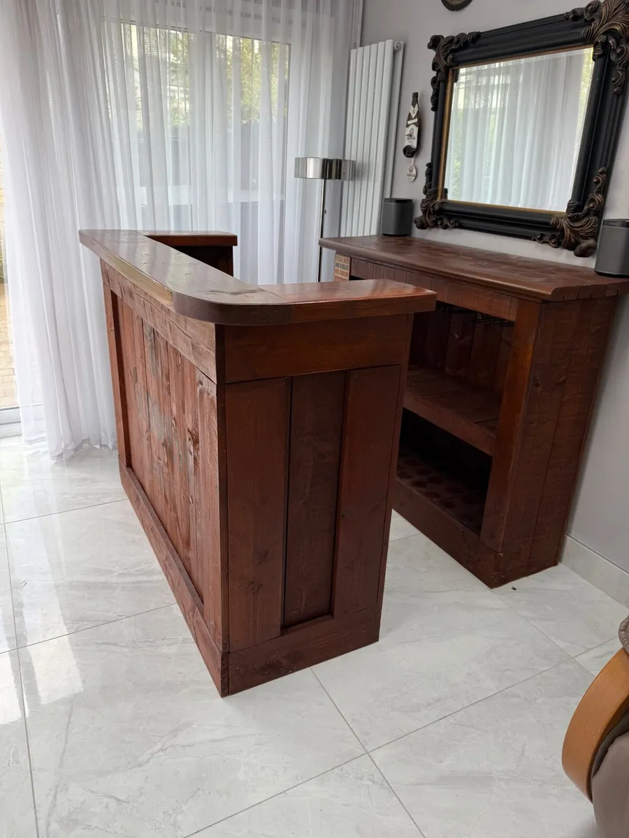 Rustic home bar - Image 3