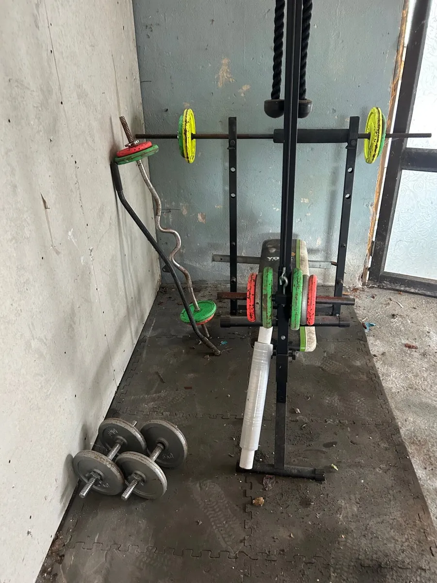 Weight bench & weight - Image 1