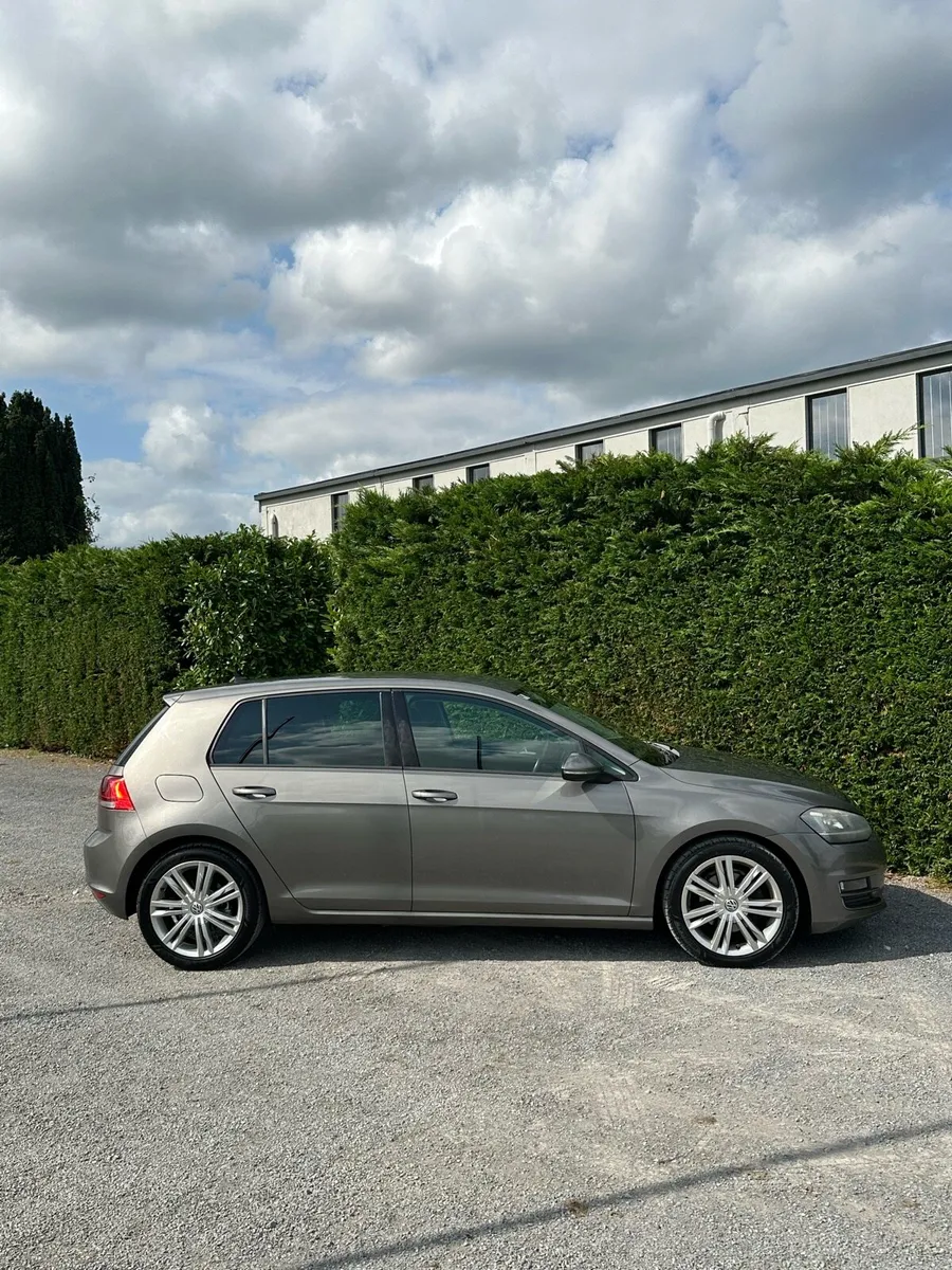 Volkswagen Golf • 2.0L TDI • Automatic (DSG) - Image 4