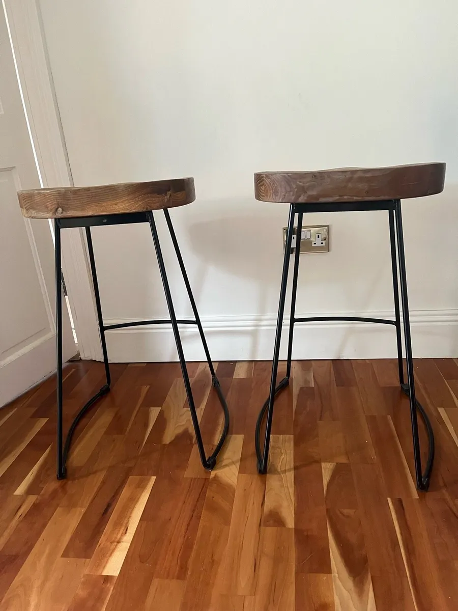 Kitchen stools (metal/wood) - Image 4