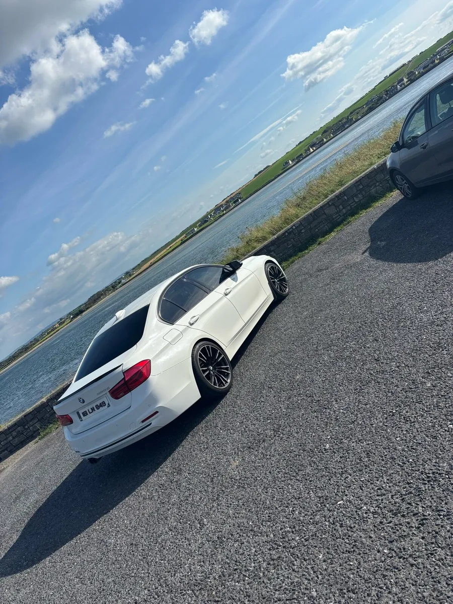 2016 Bmw 3-series - Image 3