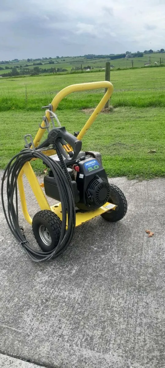 HONDA/KARCHER POWER WASHER - Image 1