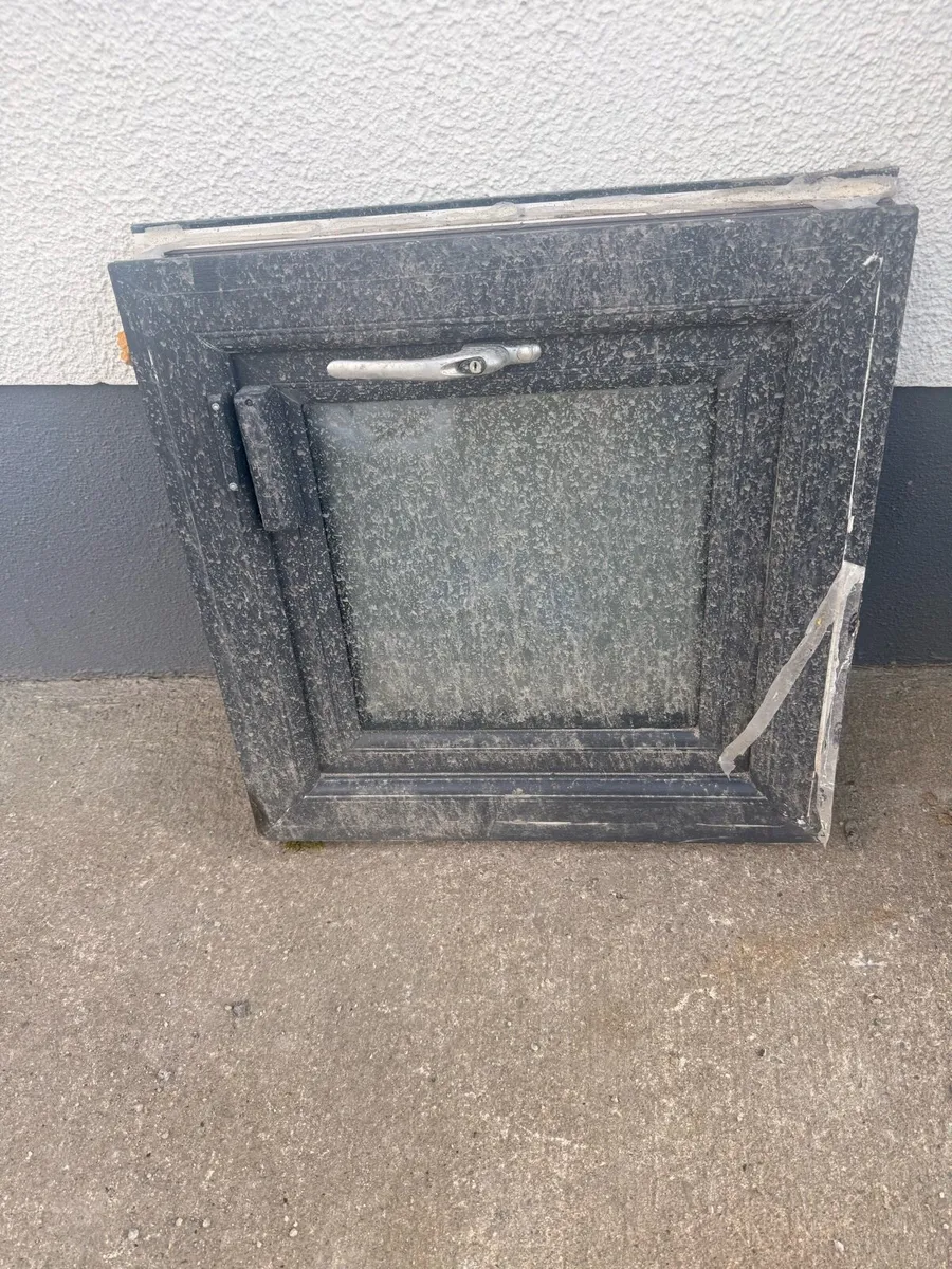 Composite windows x 3 - Image 2