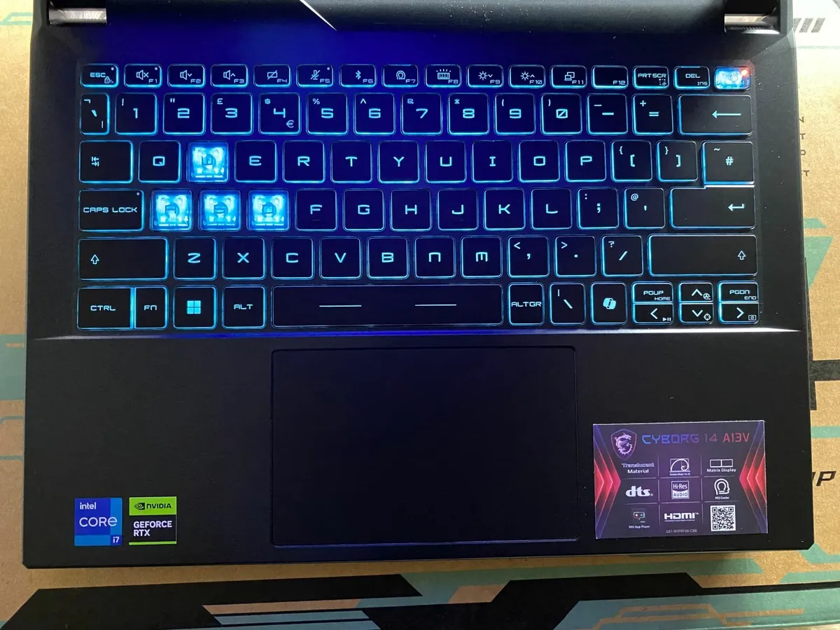 MSI Cyborg 14"    i7-13620H|512GB|16GB|RTX 4060 - Image 4