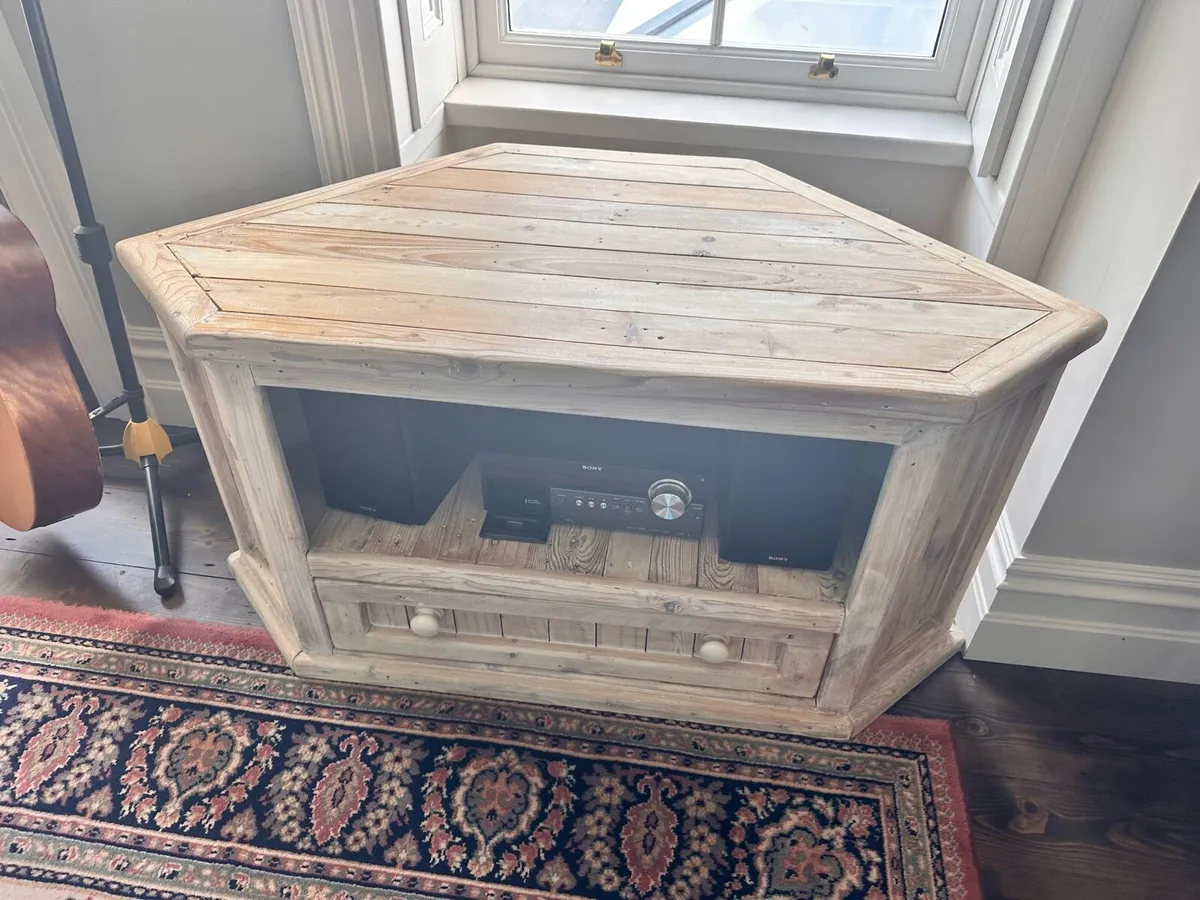 Corner tv unit - Image 1