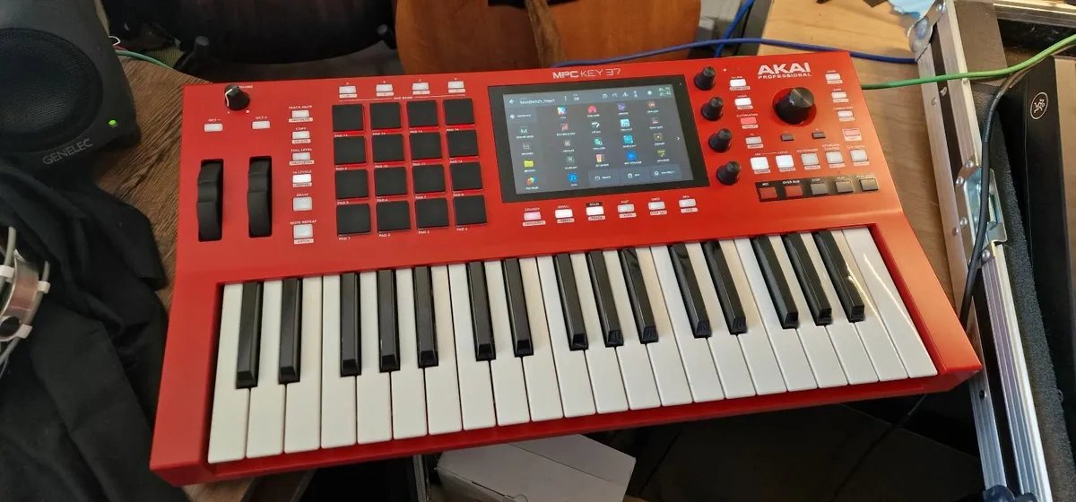 Keyboard - Image 1