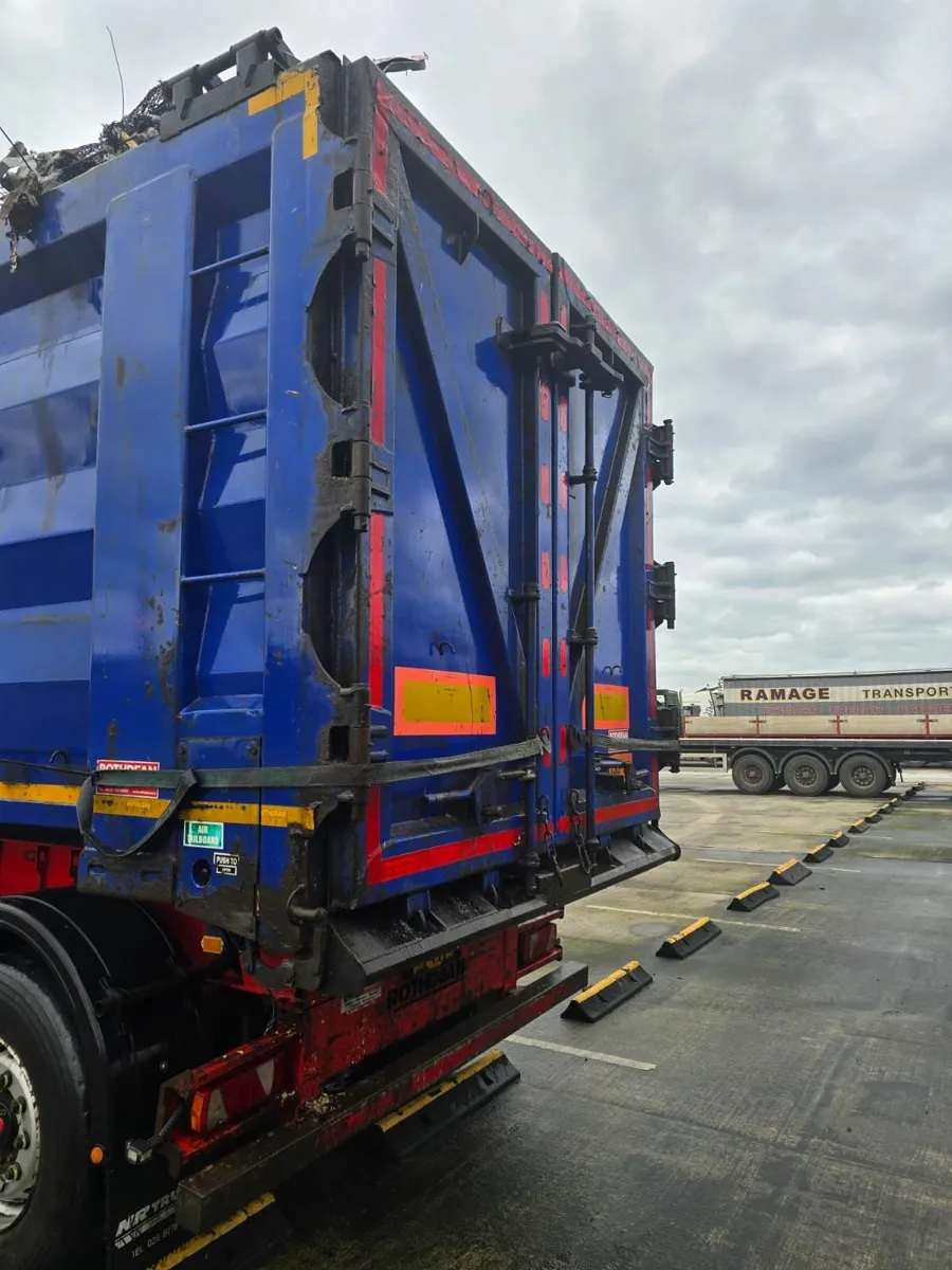 Steel Body Scrap Bulk Tipper - Image 3