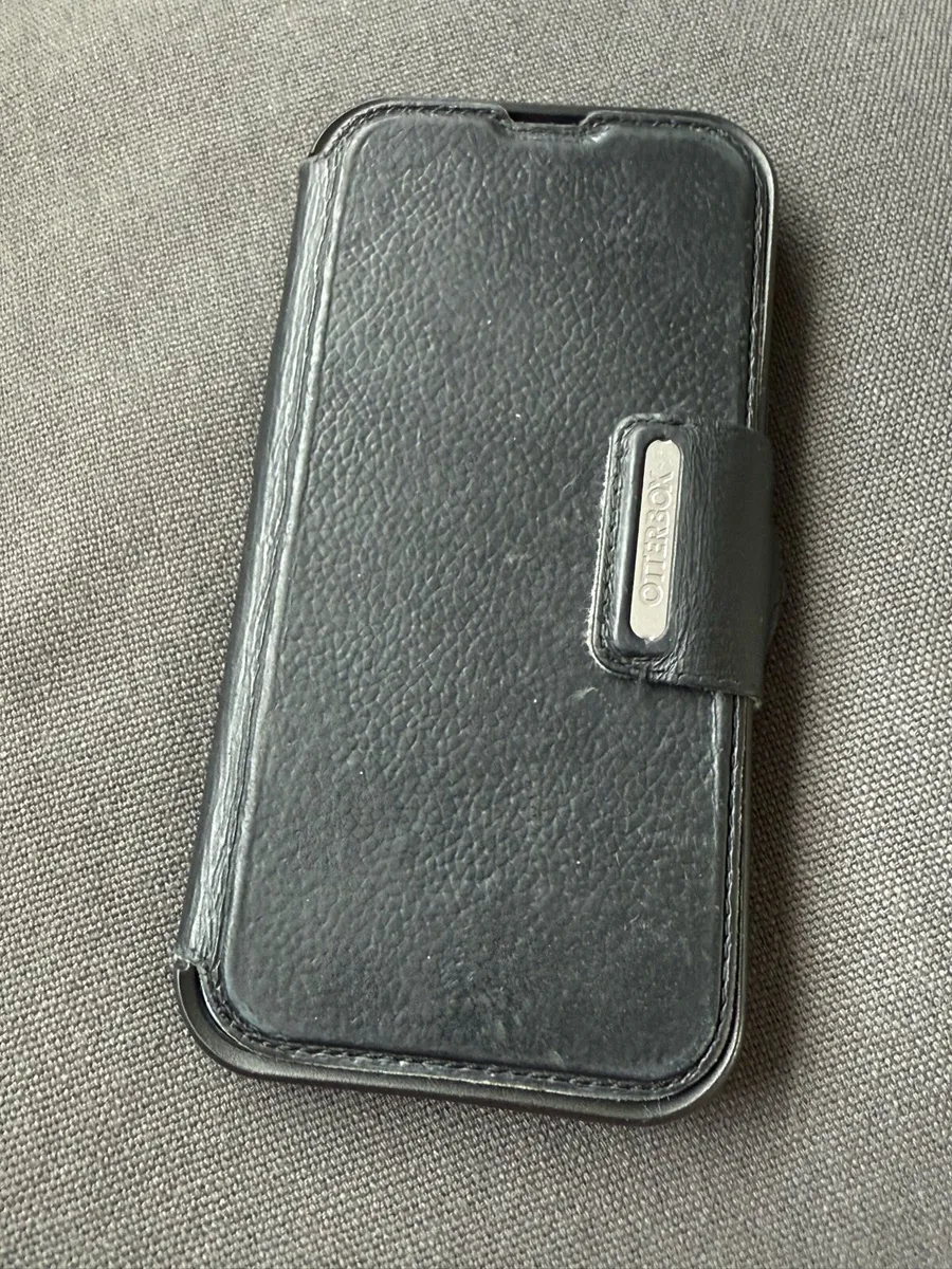 iPhone 14 - Image 1