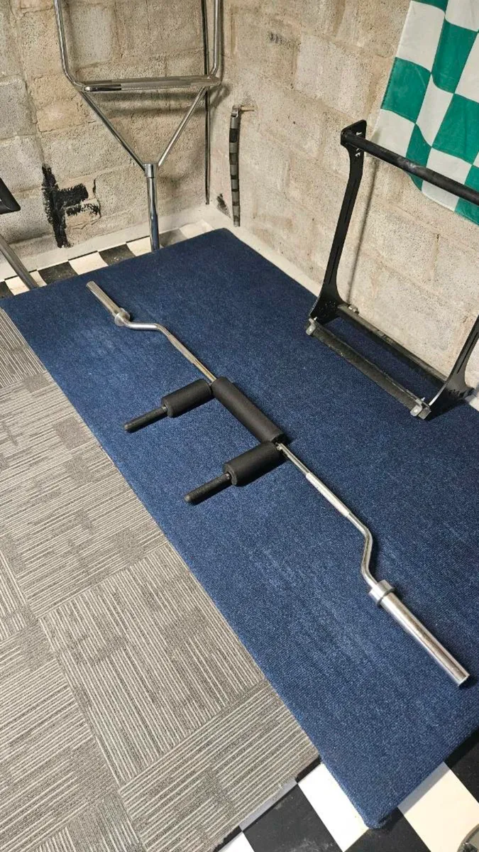 Safety Squat Bar - Image 1