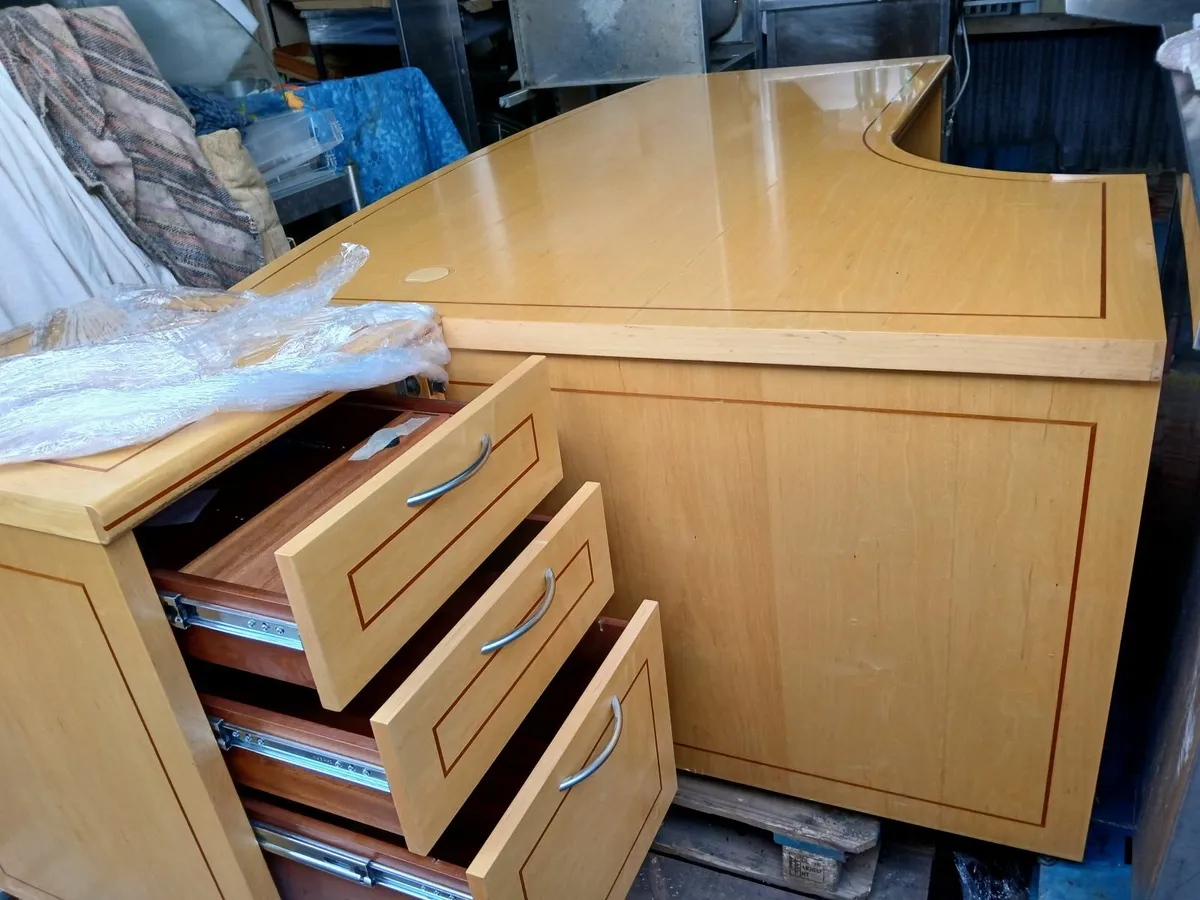 Office desk/office chair ...delivered - Image 4