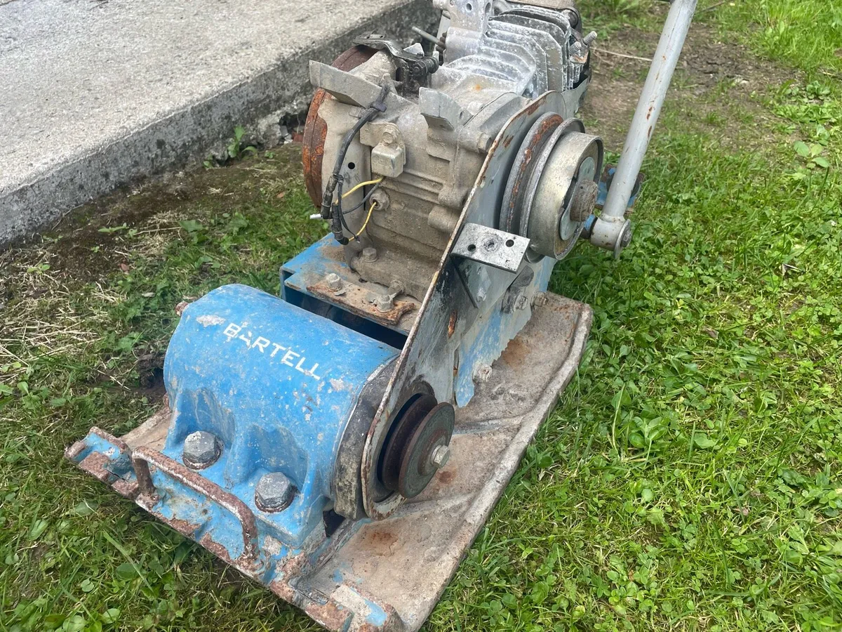 Wacker plate - Image 2