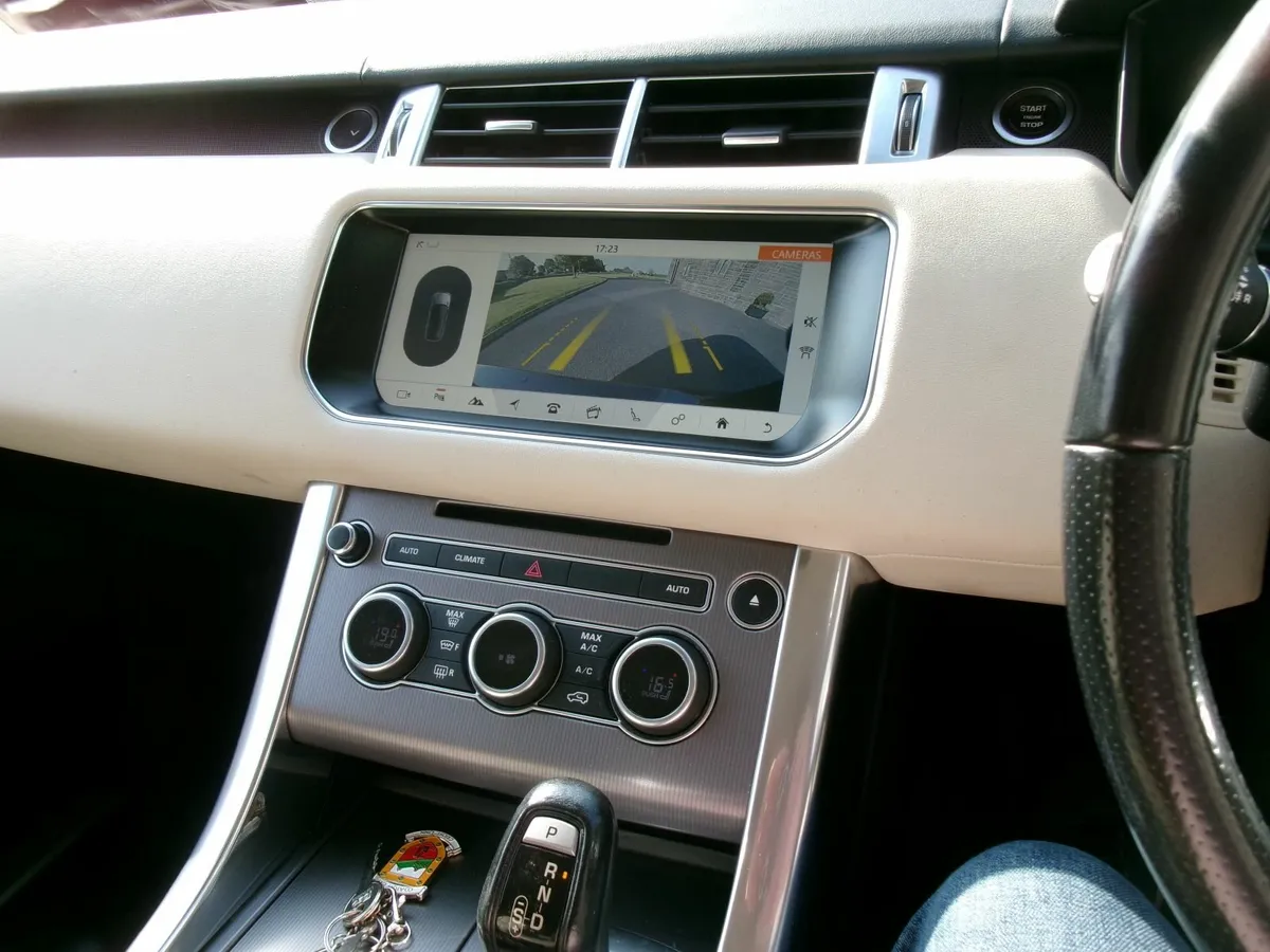 Land Rover Range Rover Sport 2017 - Image 1