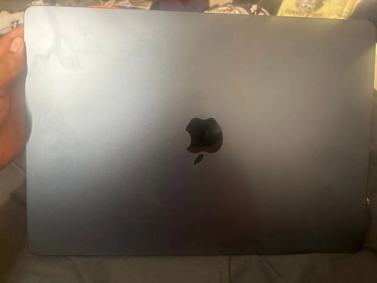 MacBook Air 2023 15 inch Midnight Blue 256GB - Image 2