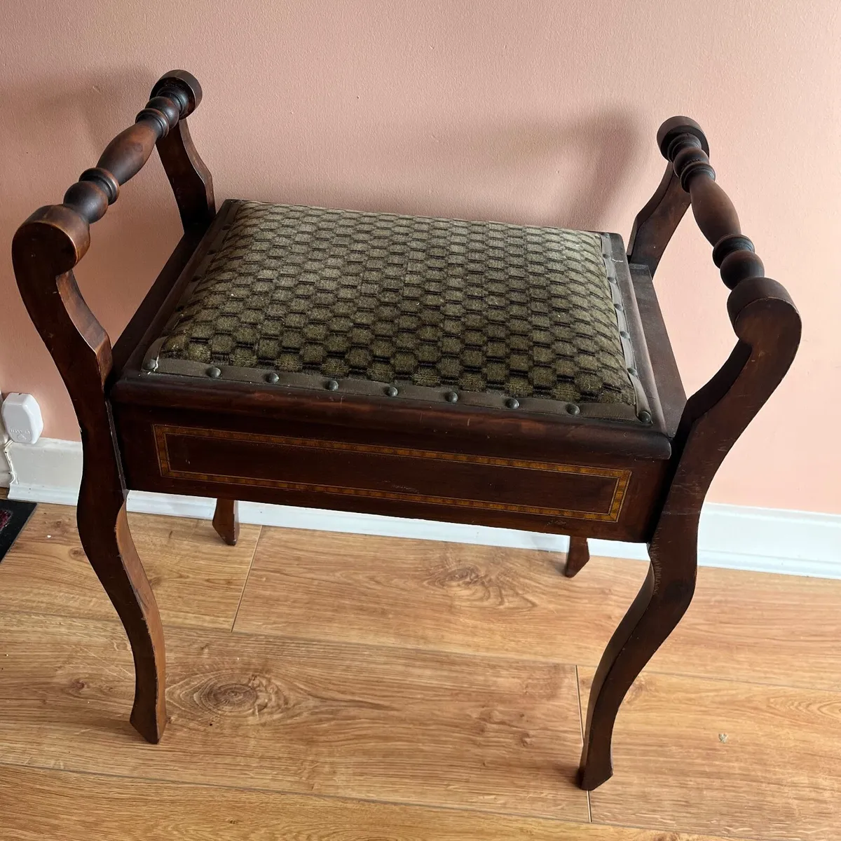 Antique piano stool and magazine rack - Image 1