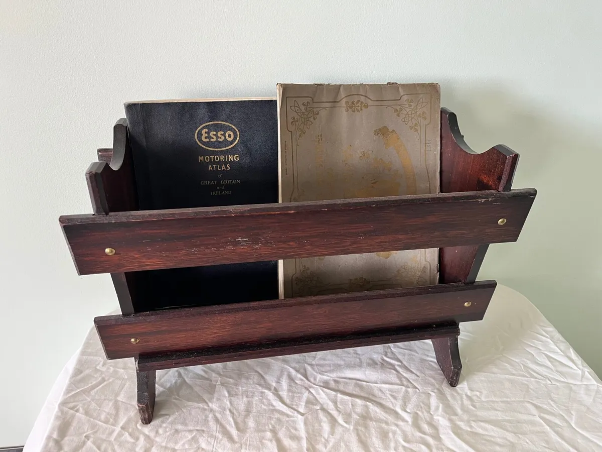 Antique piano stool and magazine rack - Image 2