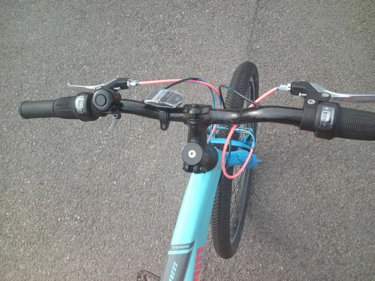 Childrens Mountain Bike - Image 4