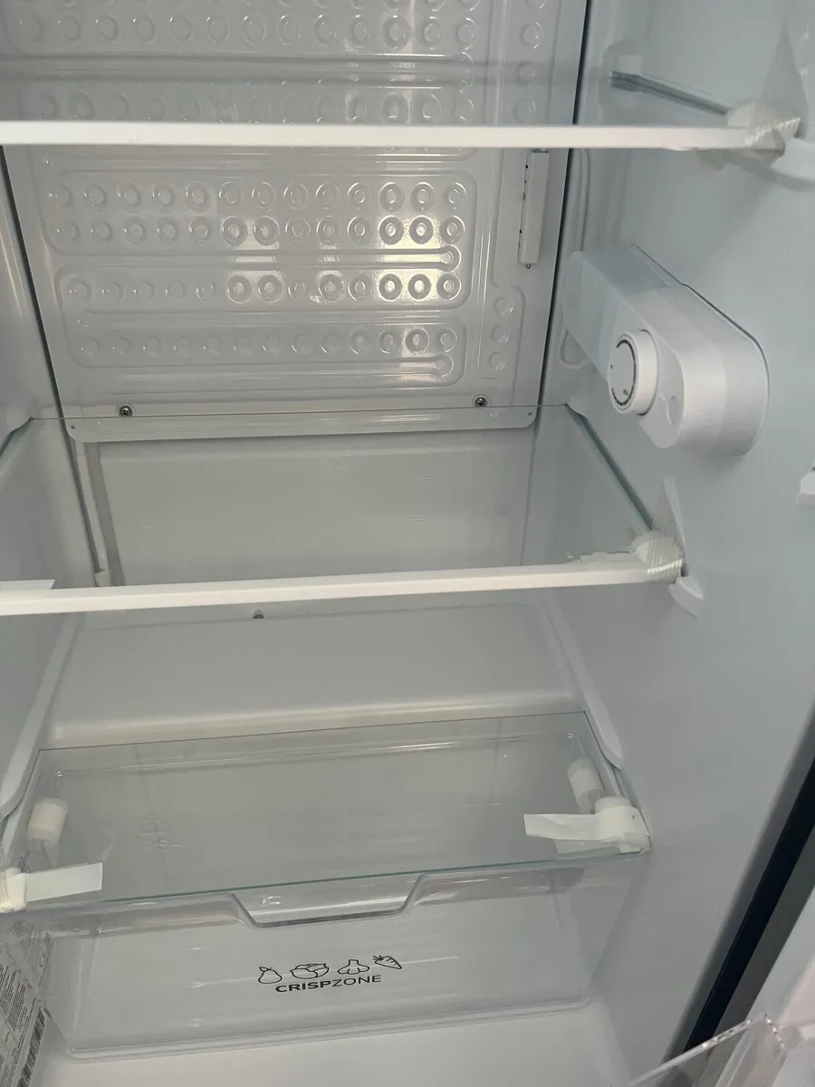 Fridge - Image 4