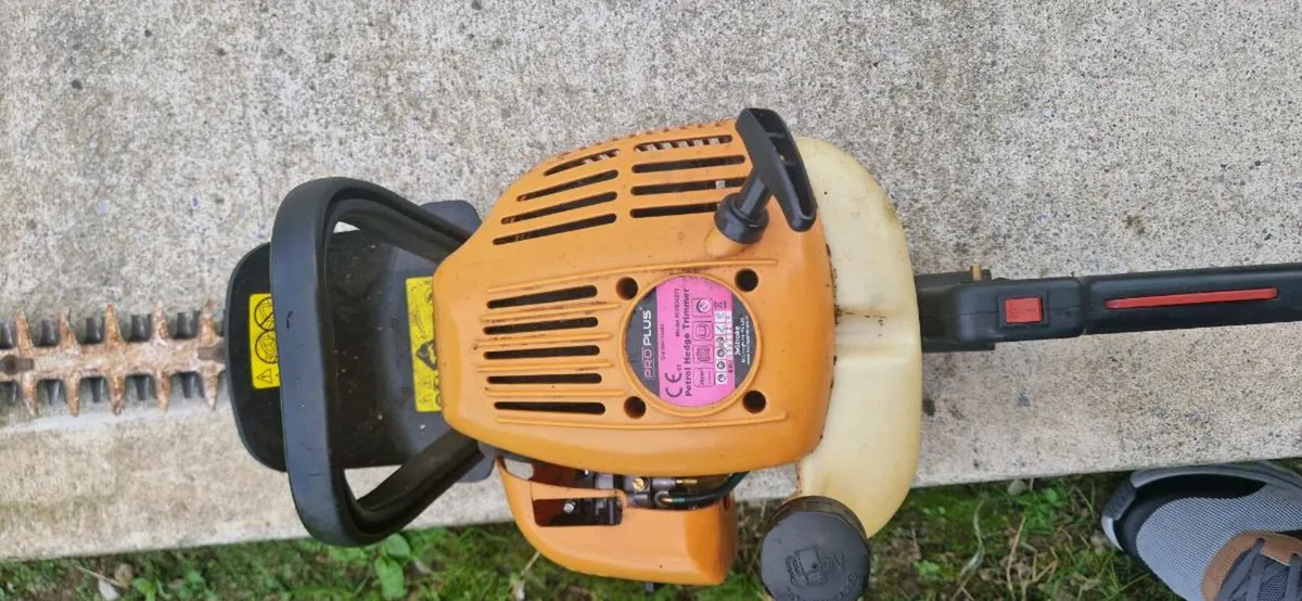 Hedge  Trimmers - Image 2