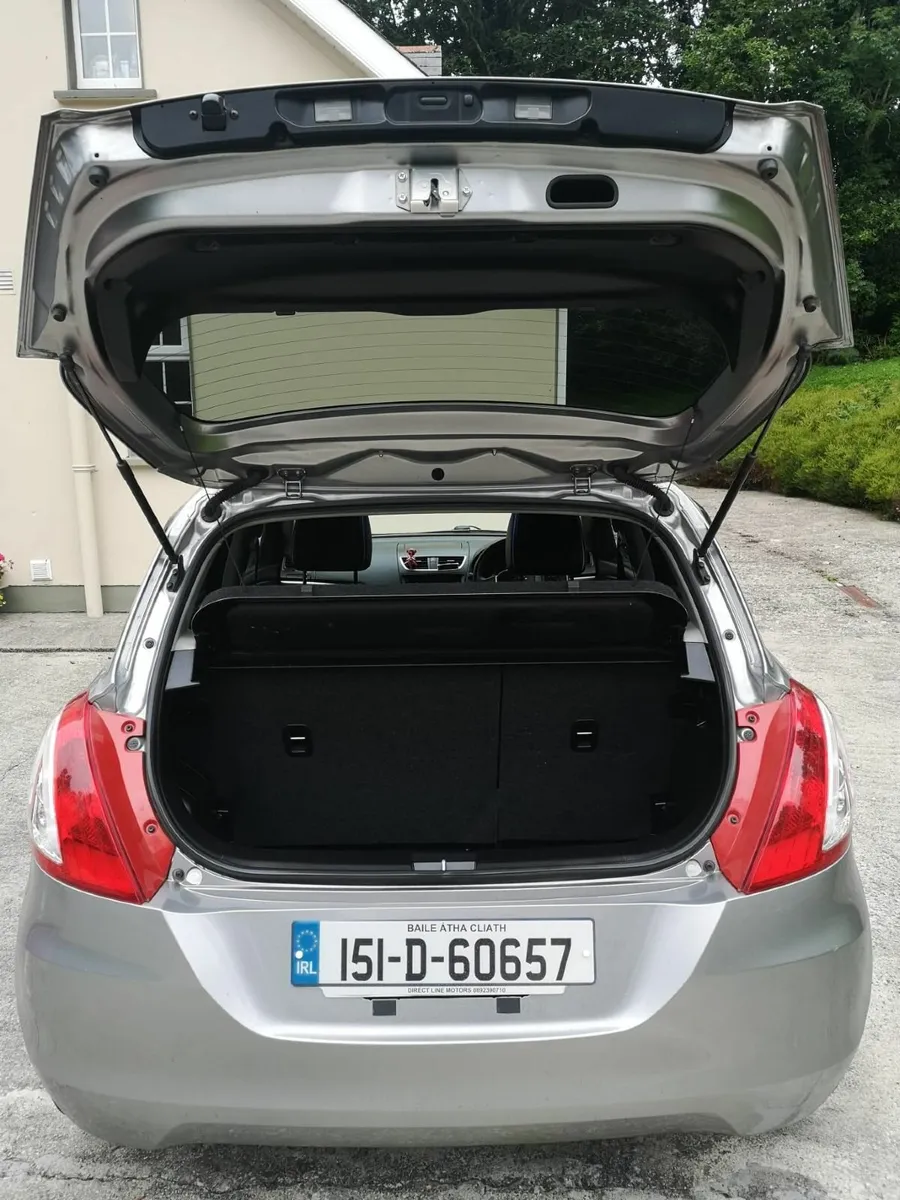 Suzuki Swift Style 2015 - Image 1