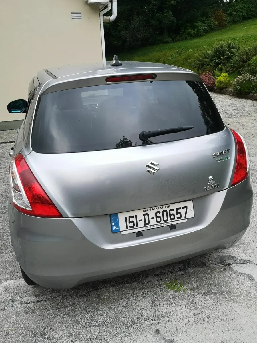 Suzuki Swift Style 2015 - Image 2