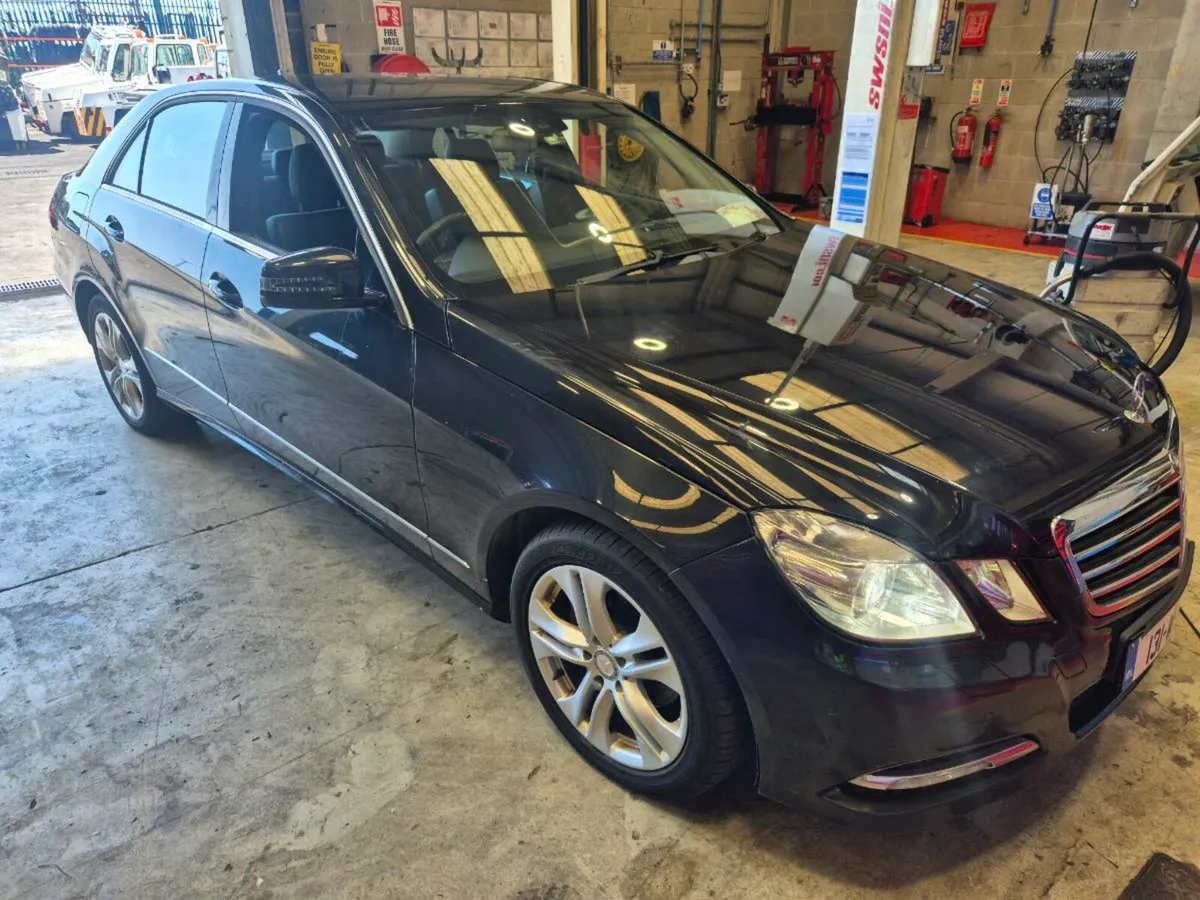 Mercedes e class - Image 2