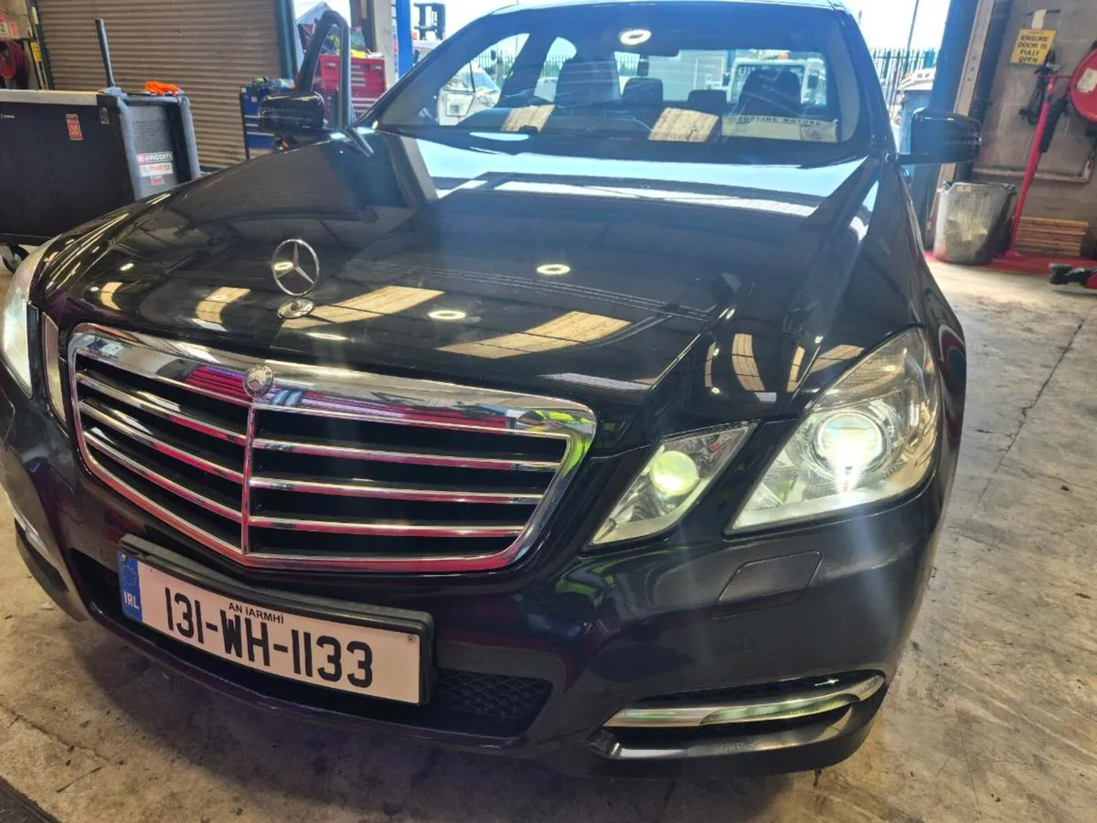 Mercedes e class - Image 4