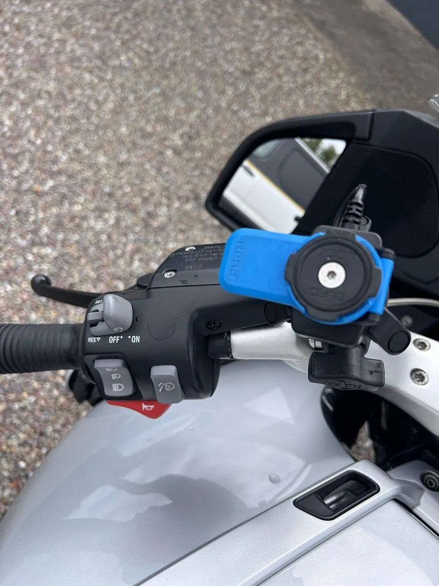 BMW R1200 RT 2007 60k miles - Image 4