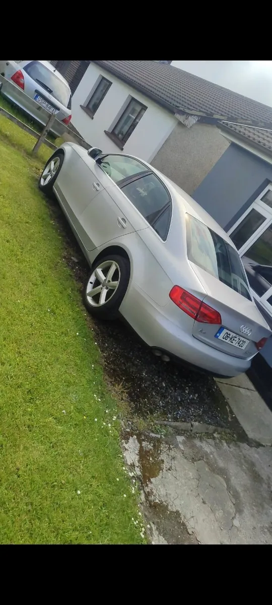 Audi A4 2008 - Image 2
