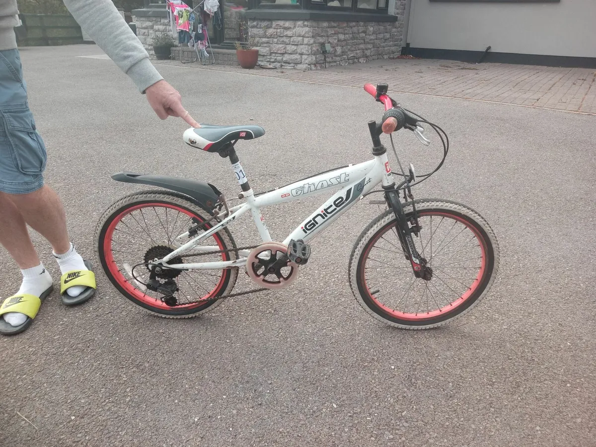 Childs Mountain bike - Image 1