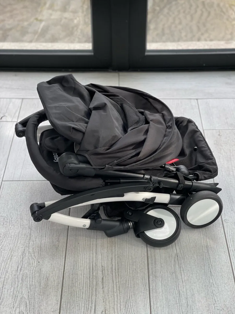 Stroller - Image 4