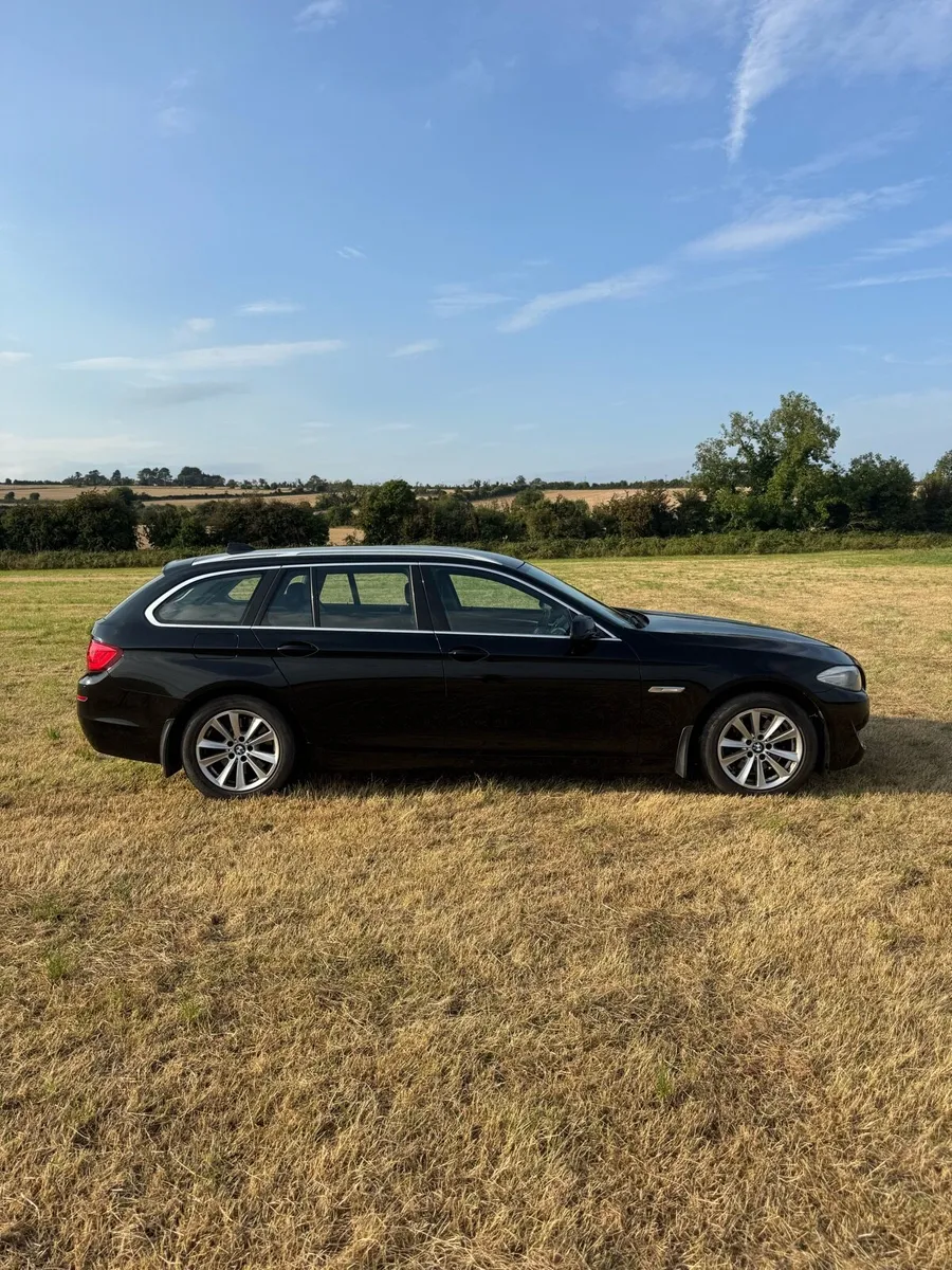 Fresh NCT(08/2026)BMW 520d F11 SE Touring 5DR AUTO - Image 4