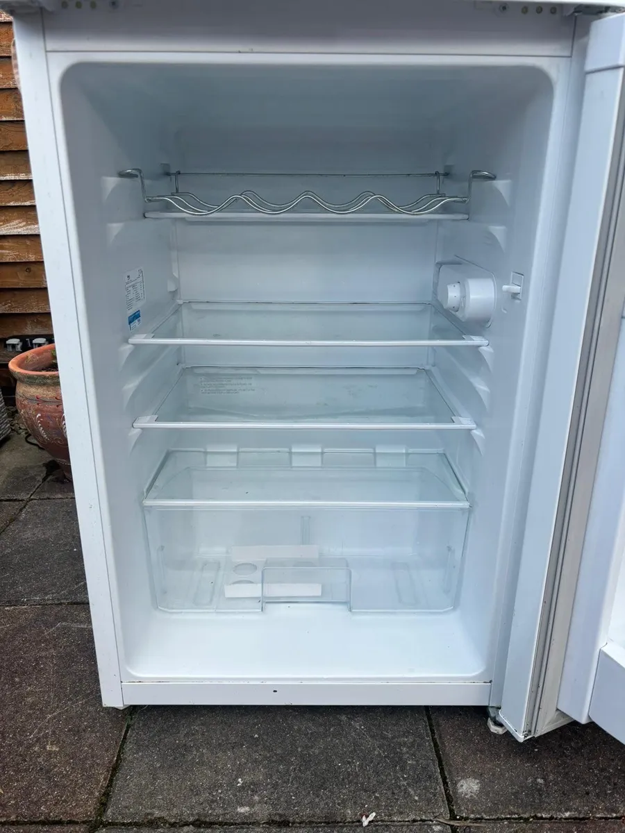 Fridge - Image 2