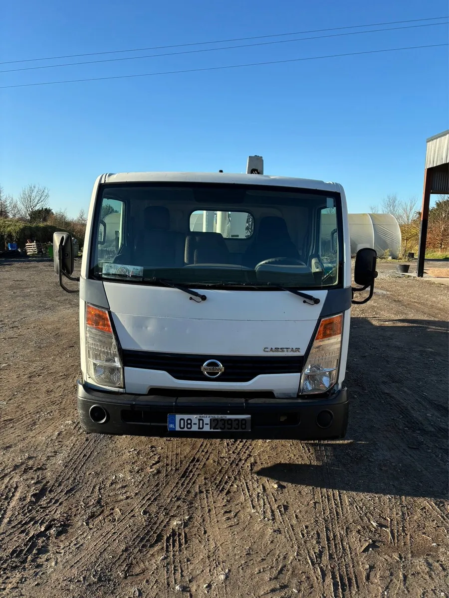 Aerial platform, cherry picker van mounted hoist - Image 1