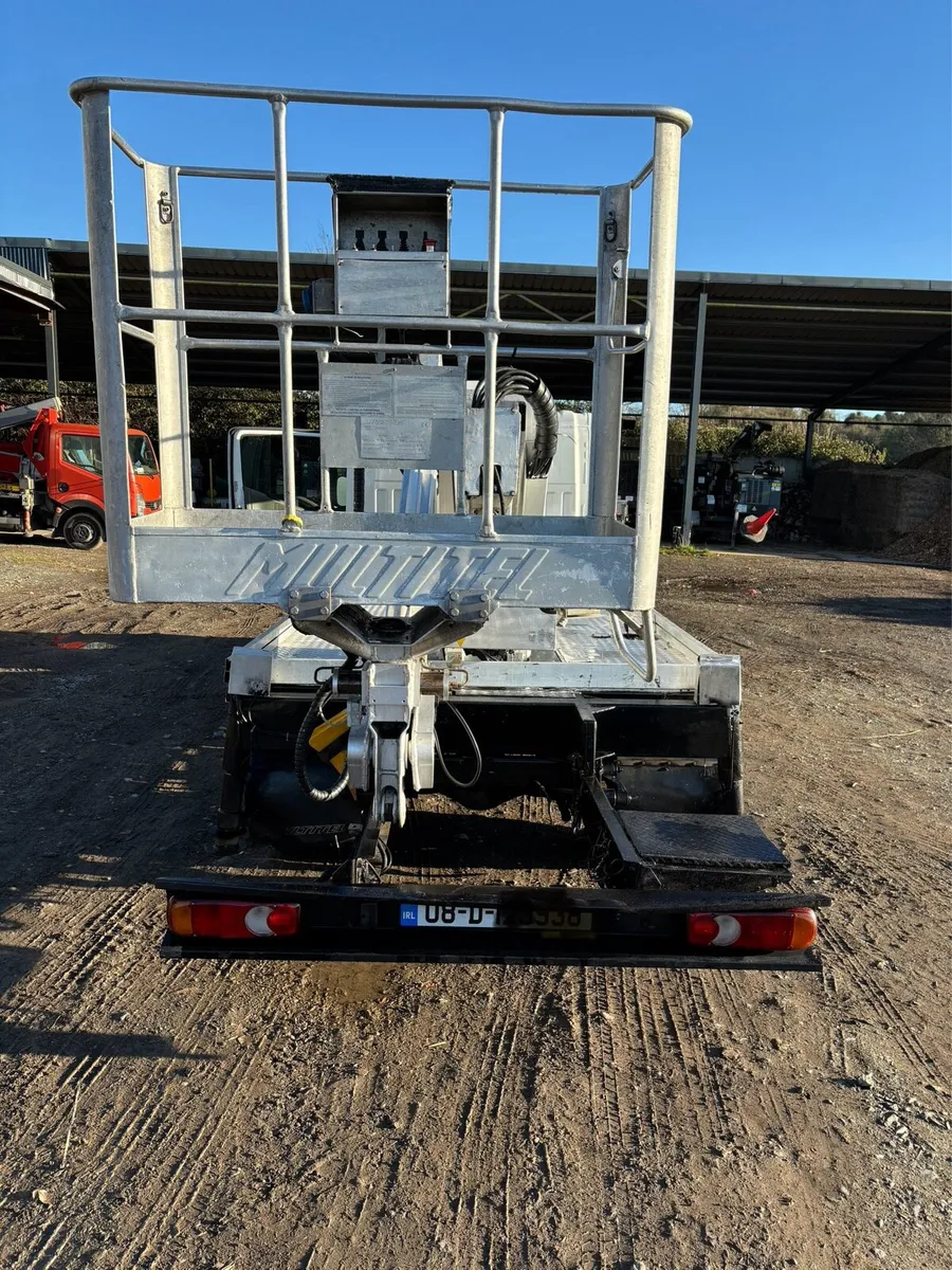 Aerial platform, cherry picker van mounted hoist - Image 2