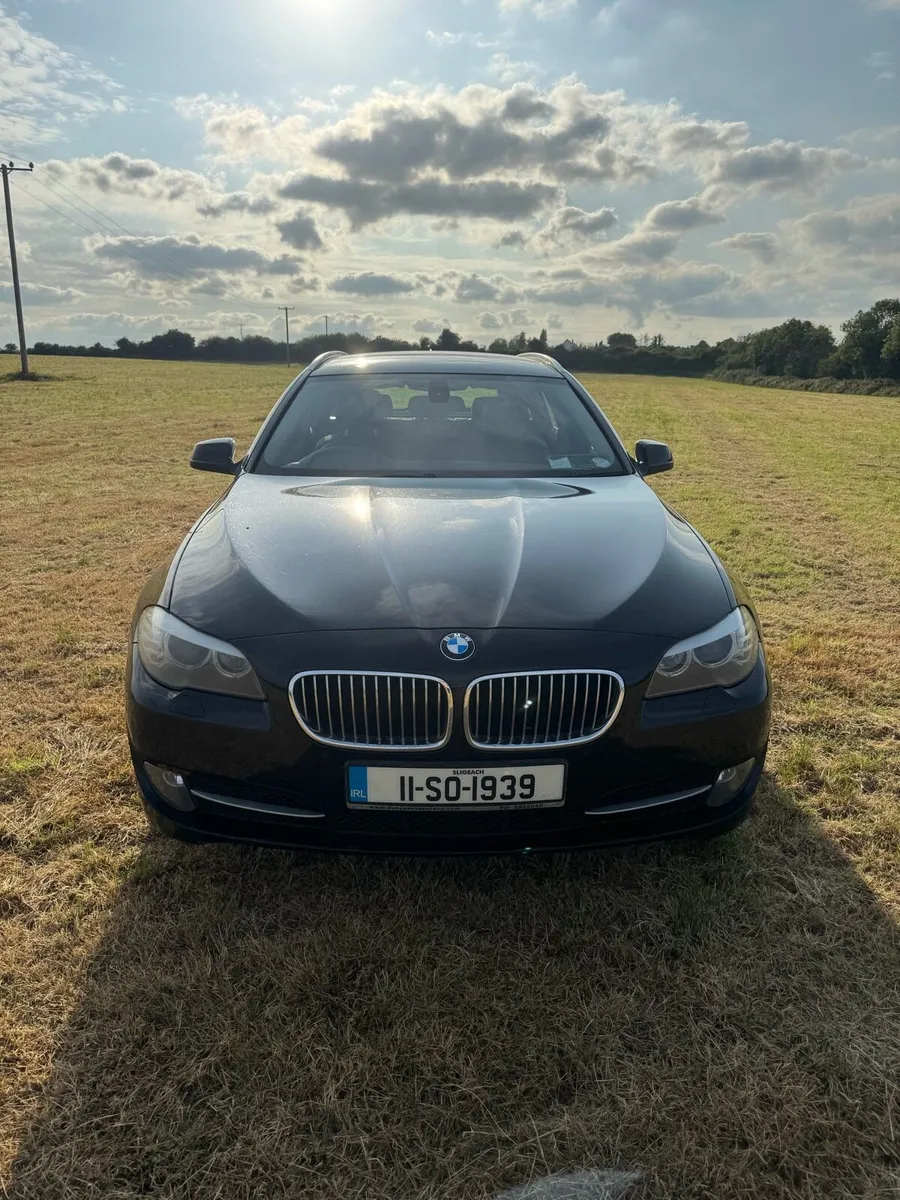 Fresh NCT(08/2026)BMW 520d F11 SE Touring 5DR AUTO - Image 2