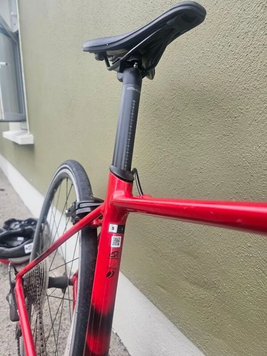 Ladies Liv Racing Bike - Image 2