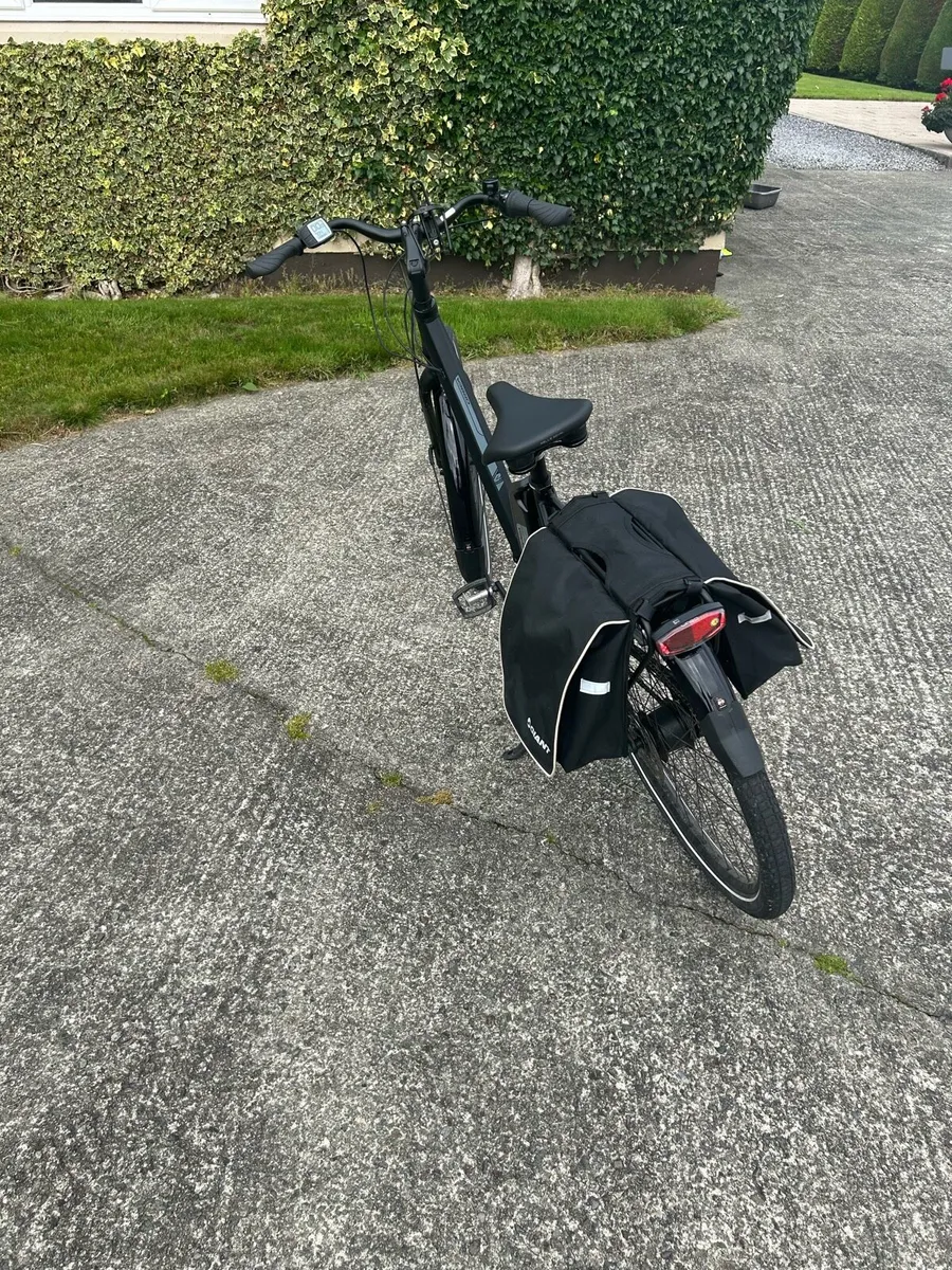 Orbea Optima Asphalt 10 Electric Bike - Image 4