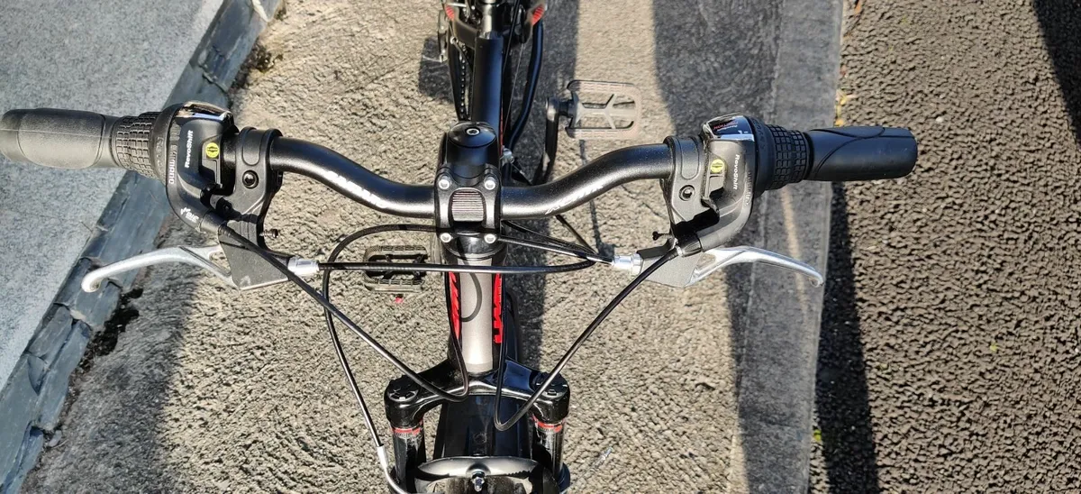 Boys bike - Image 2