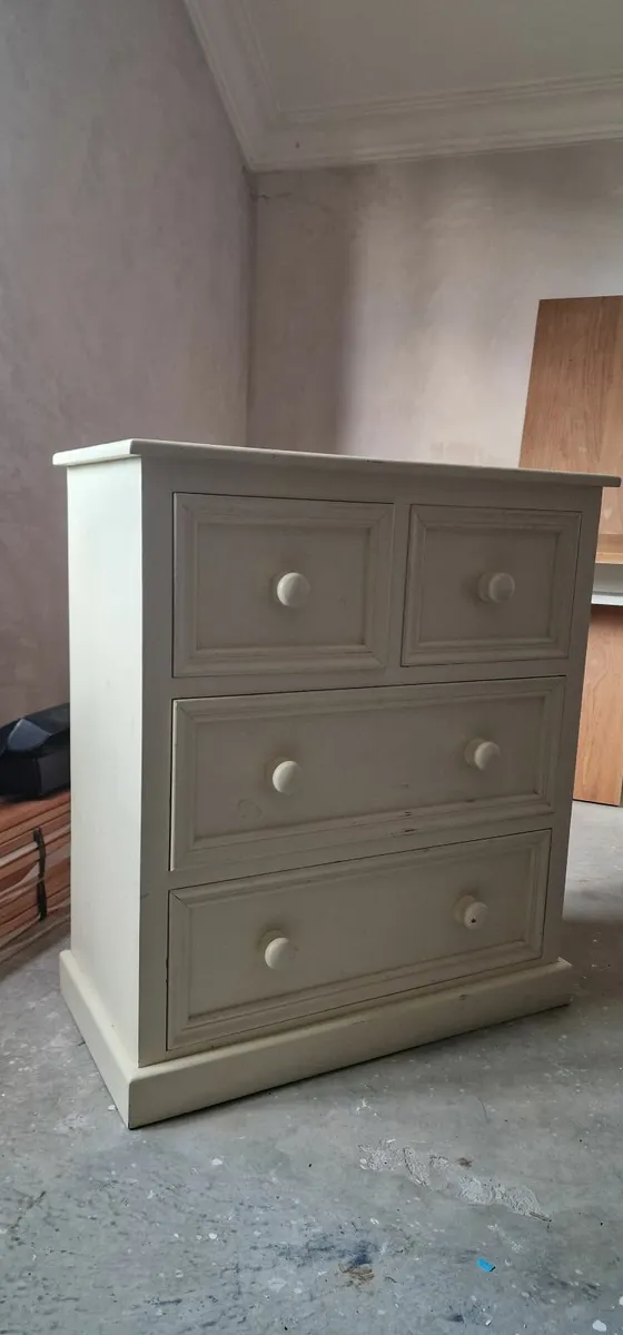 Chest of drawers - Image 2